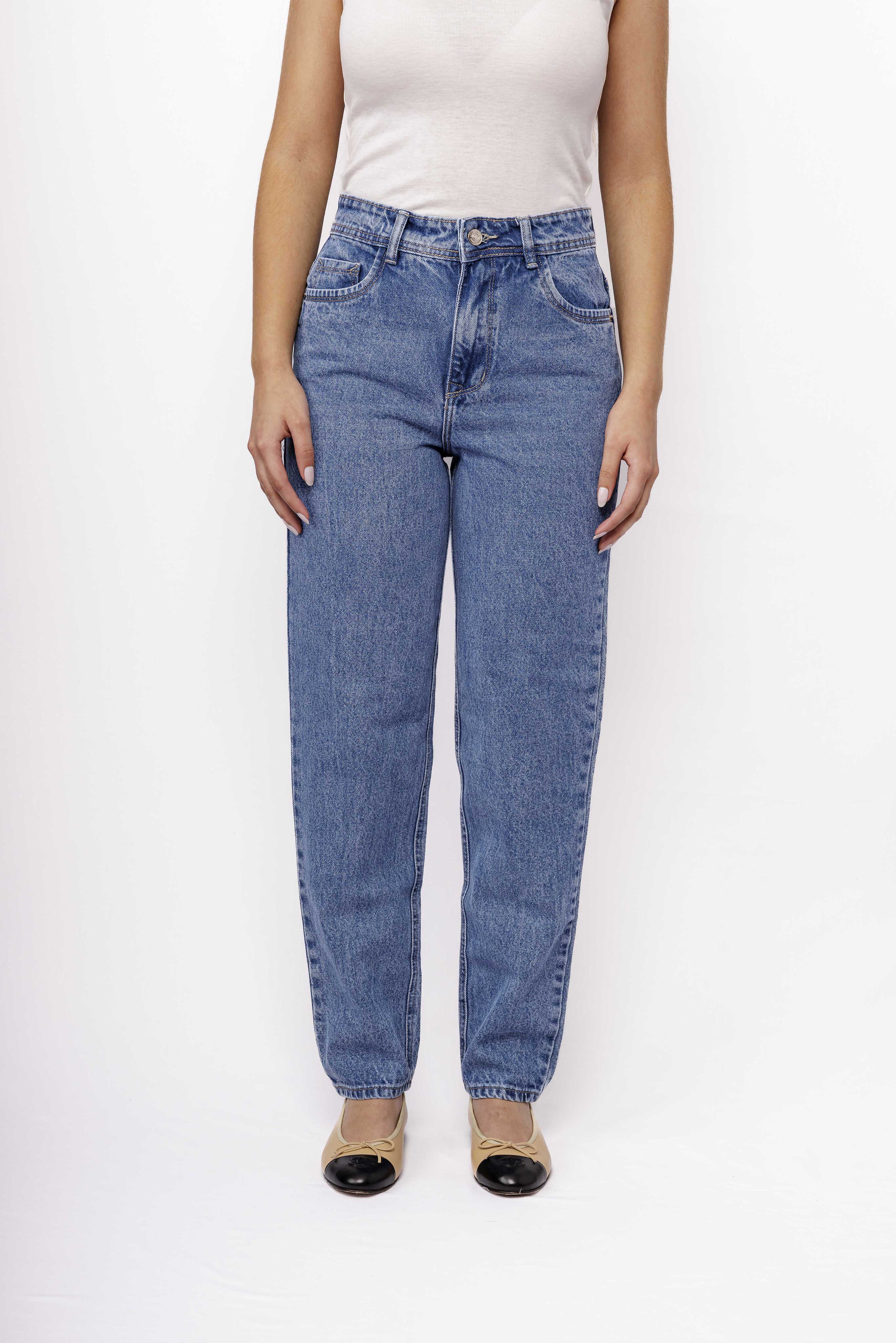 JEAN MOM FIT RIGIDO