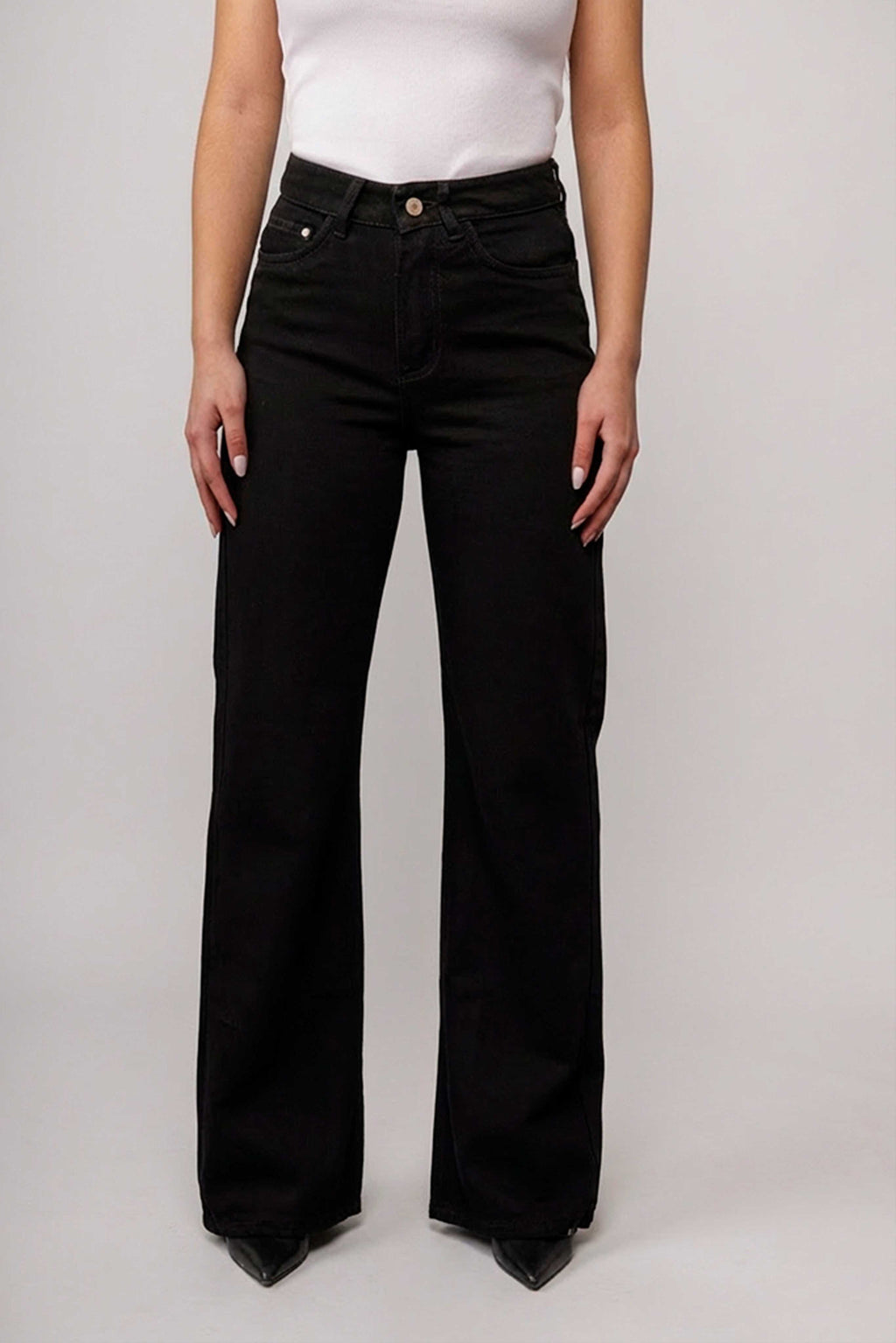 JEAN CLASIC NEGRO TIRO ALTO RIGIDO